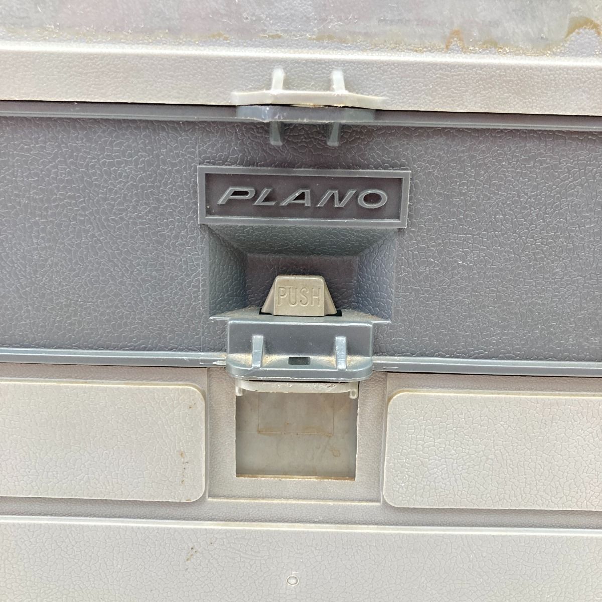 〇〇PLANO プラノ 757 タックルボックス オールド 現状渡し