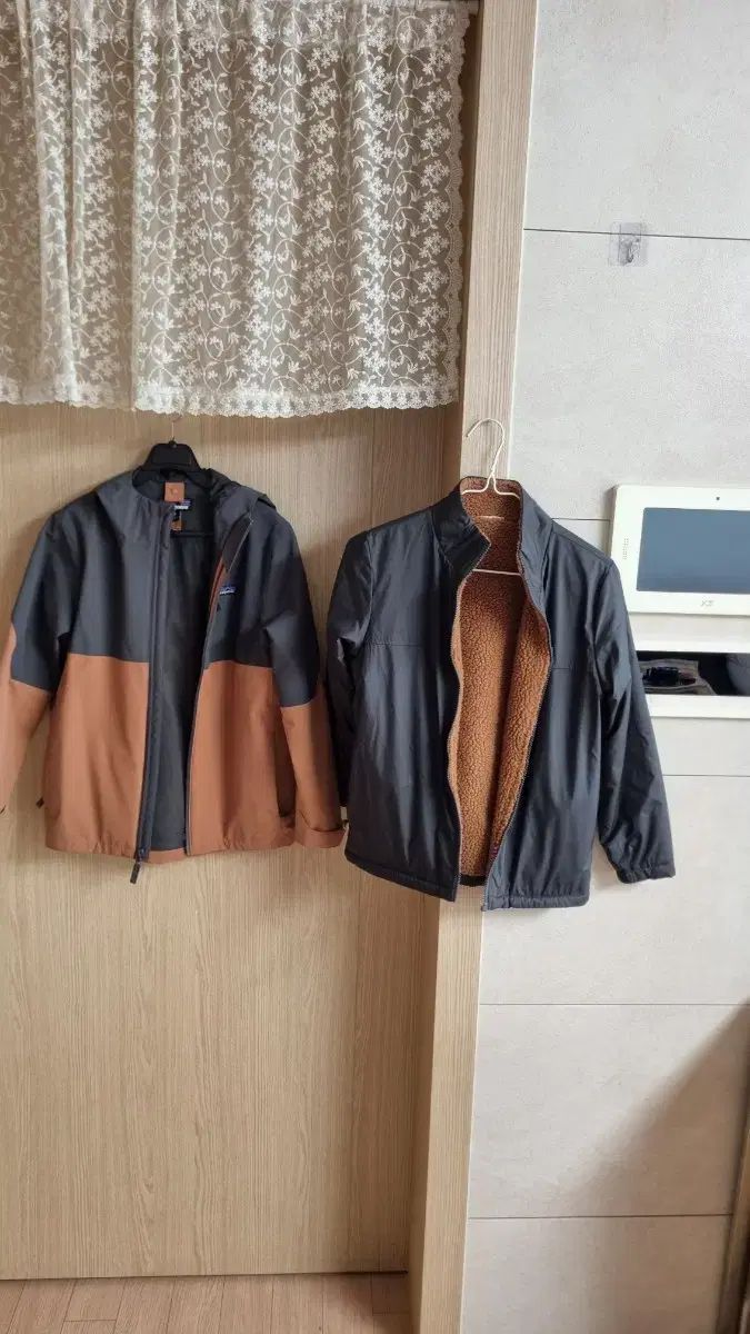 パタゴニア キッズ ツートン ウィンドブレーカー アウター 10