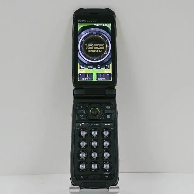 2025年最新】G'zOne type-xxの人気アイテム - メルカリ