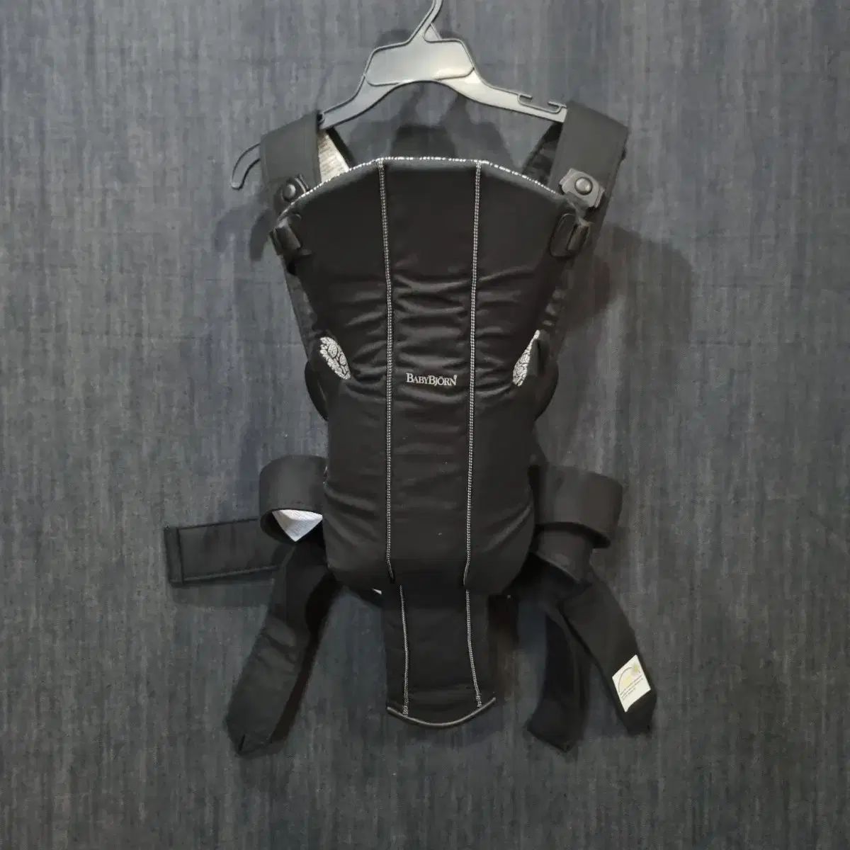 ミキハウス×ポグネー コラボ 抱っこ紐 チャコールグレー よだれカバー