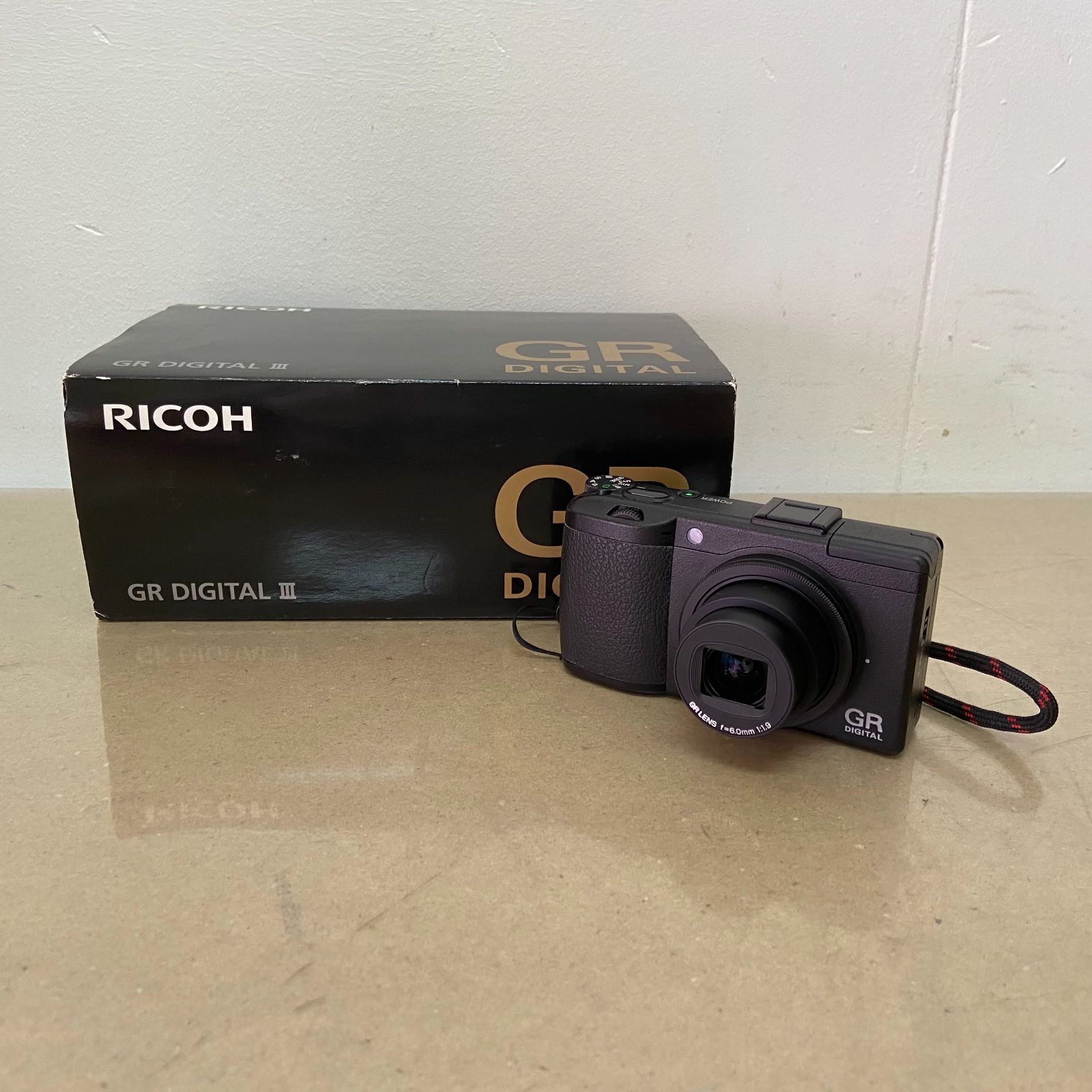 美品 動作品 爆速発送 リコー RICOH GR DIGITAL III 3 シャッター回数2,829回 C747 60サイズ発送 - メルカリ