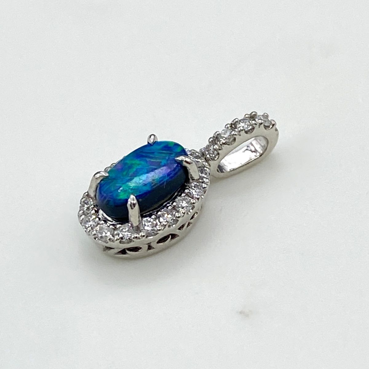 ブラックオパール ペンダントトップ プラチナ メレダイヤ ペンダントトップ Pt900 ブラックオパール ダイヤモンド レディース