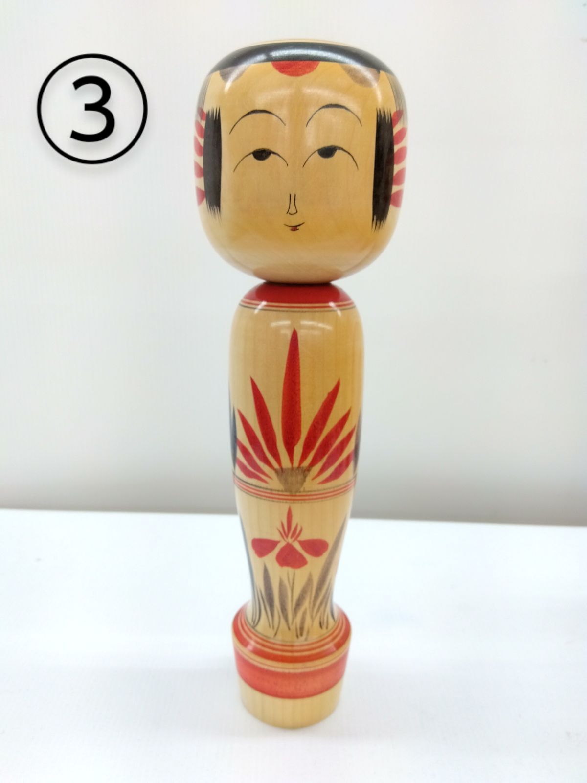 伝統工芸品】伝統こけし 三体セット 弥治郎系 - メルカリ