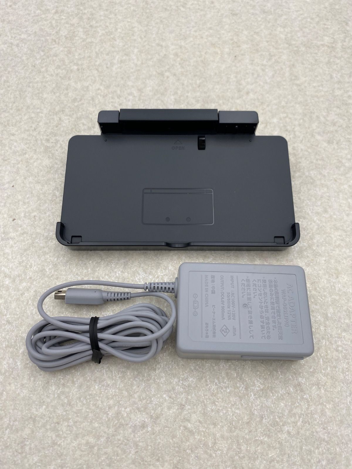 ニンテンドー3DS 本体 レッド UP786_INFO