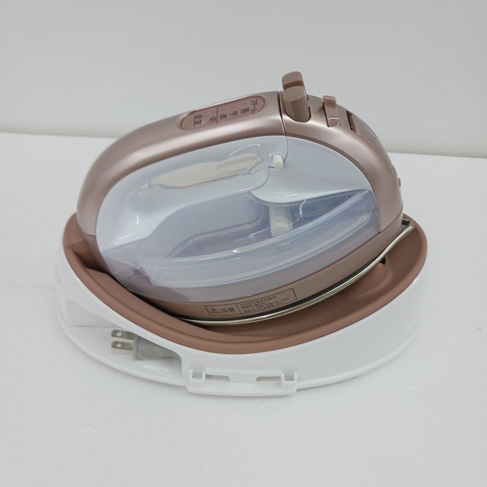展示商品】 パナソニック Panasonic コードレススチームアイロン
