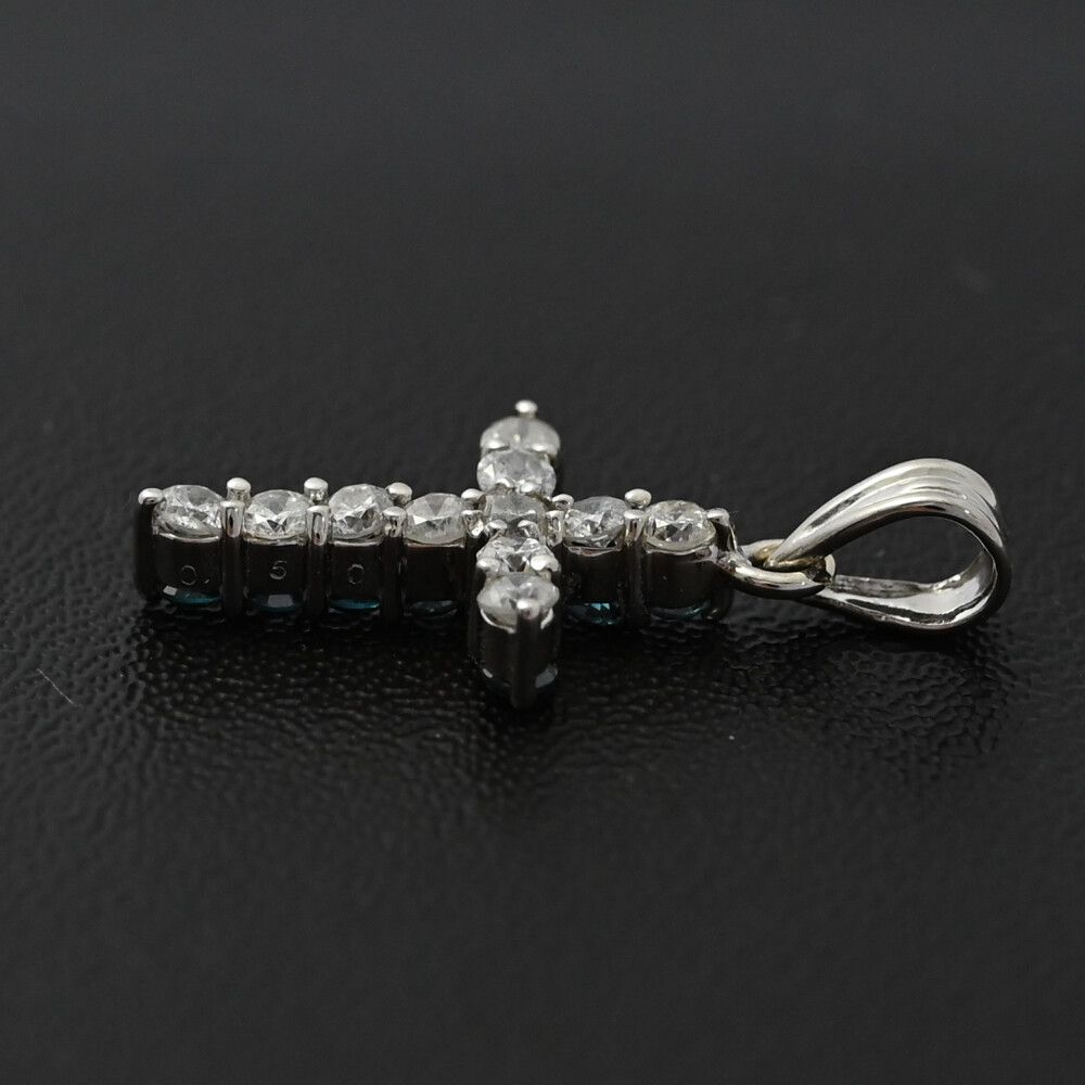 0.5ct|クロスモチーフ･リバーシブル･ダイヤモンドペンダントトップ|K18WG|750-0.8g|ホワイトゴールド 翌日配送可