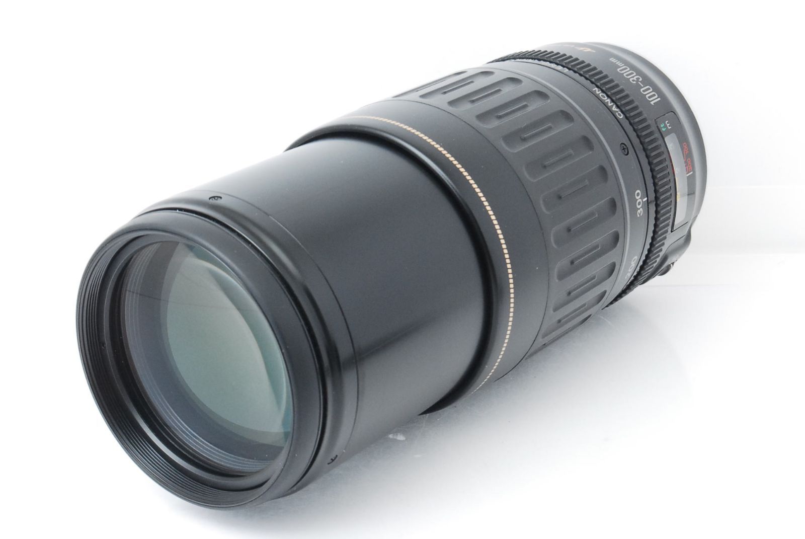 ❤️遠くの世界を手の届く距離に☆キヤノン EF 100-300mm USM 