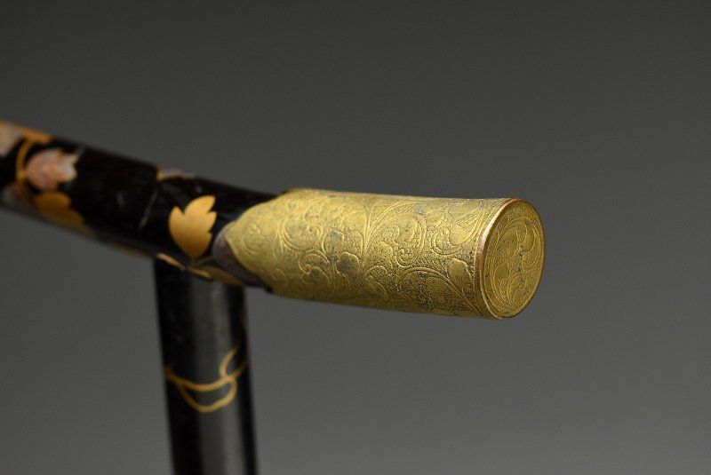 蔵A5040 時代 木製蒔絵 タオル掛け