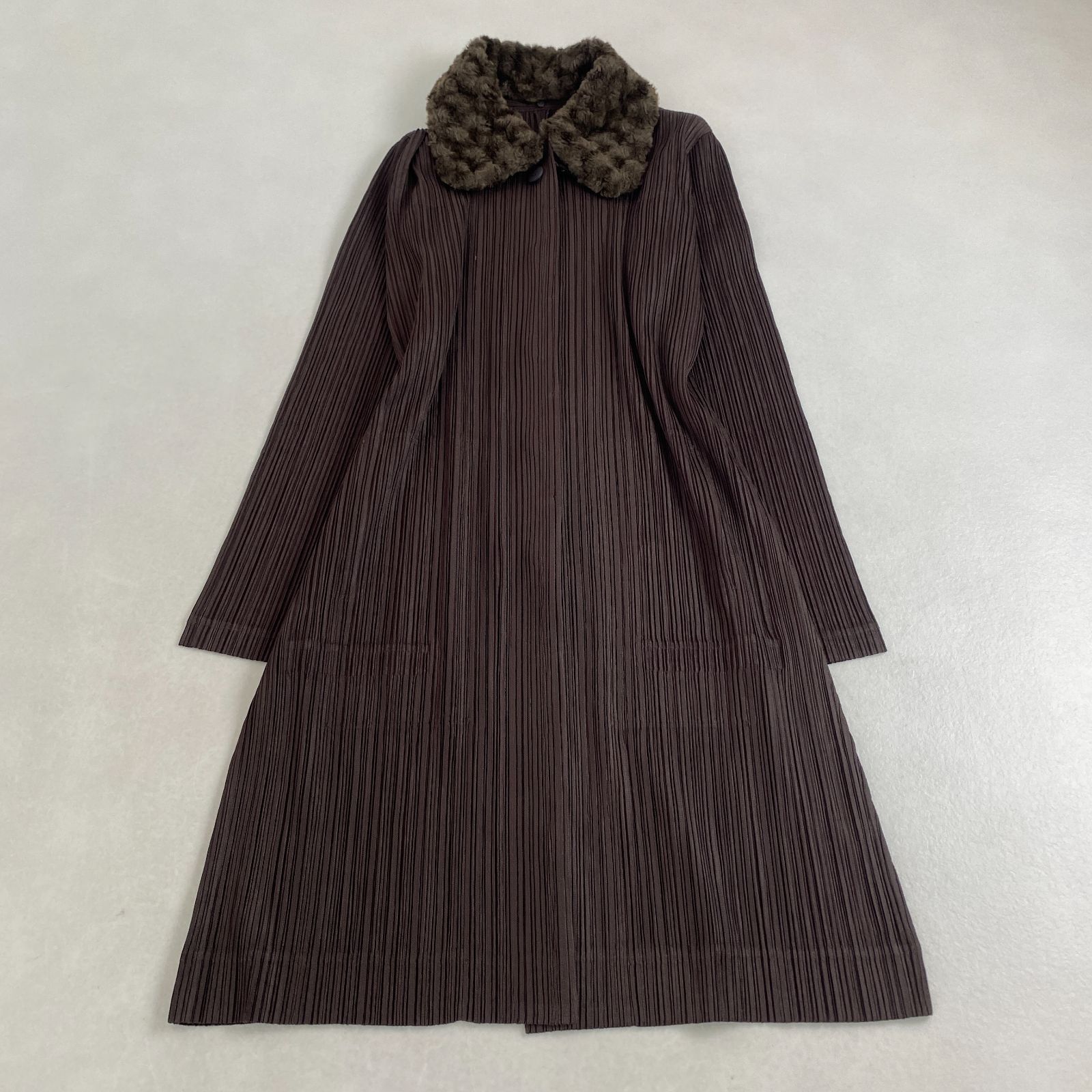 プリーツプリーズ ロングコート PLEATS PLEASE フェイクファー襟 