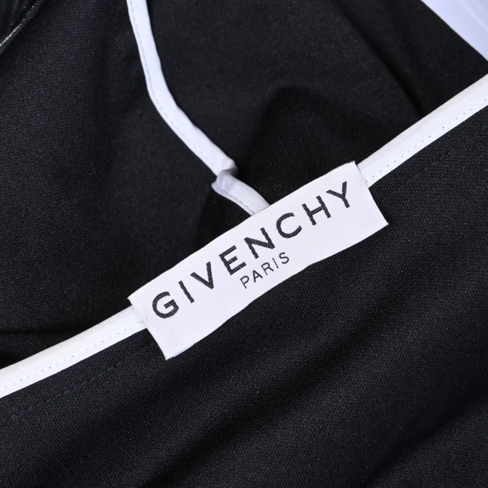 GIVENCHY ベルベット エフェクト オーバーサイズ コート - メルカリ