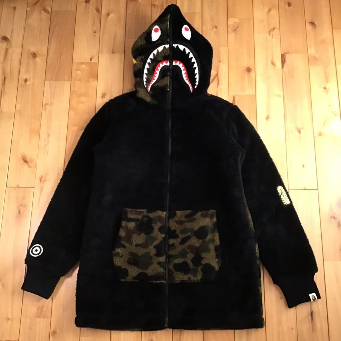 ボア シャークパーカー BAPE camo shark ベイプ ape エイプ - メルカリ