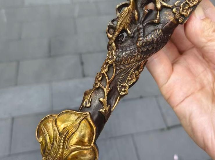 金龍頭如意