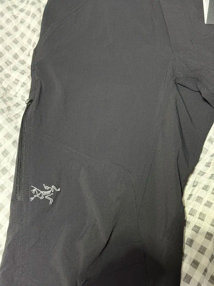 ARC TERYX アークテリクス 25fw クローニン パンツ ブラック