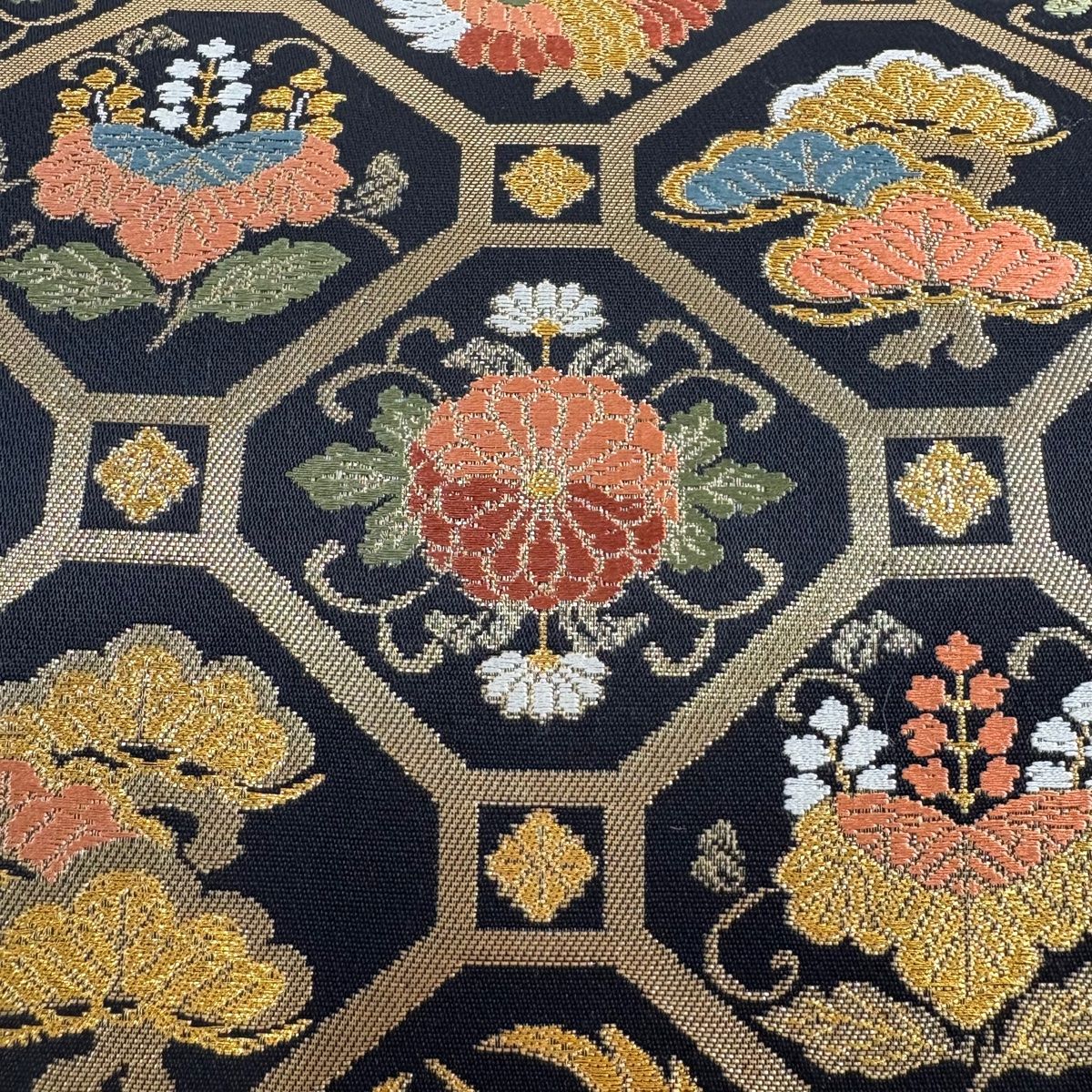 袋帯 美品 名品 花鳥 蜀江文 箔 金糸 黒 六通 正絹 【中古
