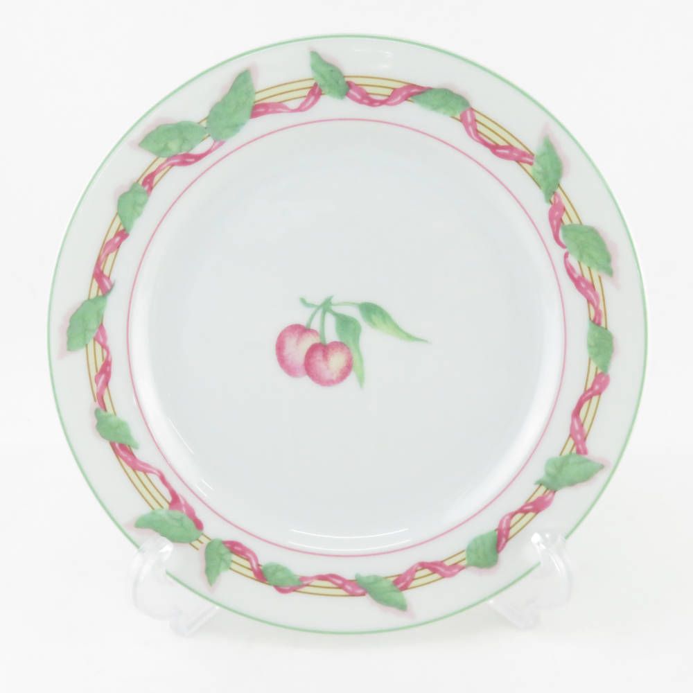 美品 BERNARDAUD LIMOGES ベルナルドリモージュ Feuillantine フィヤンティーヌ ティーカップ＆ソーサー 中皿 2点 トリオ1セット  桃 廃盤 ケーキ コーヒー SU5980D - メルカリ