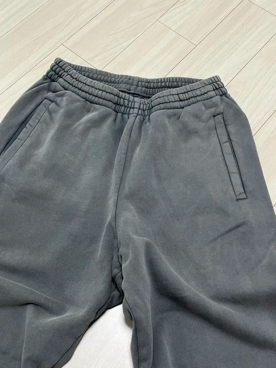 YEEZY GAP イージーギャップ ポエティックグレイ 二重層 フリース パンツ H25B