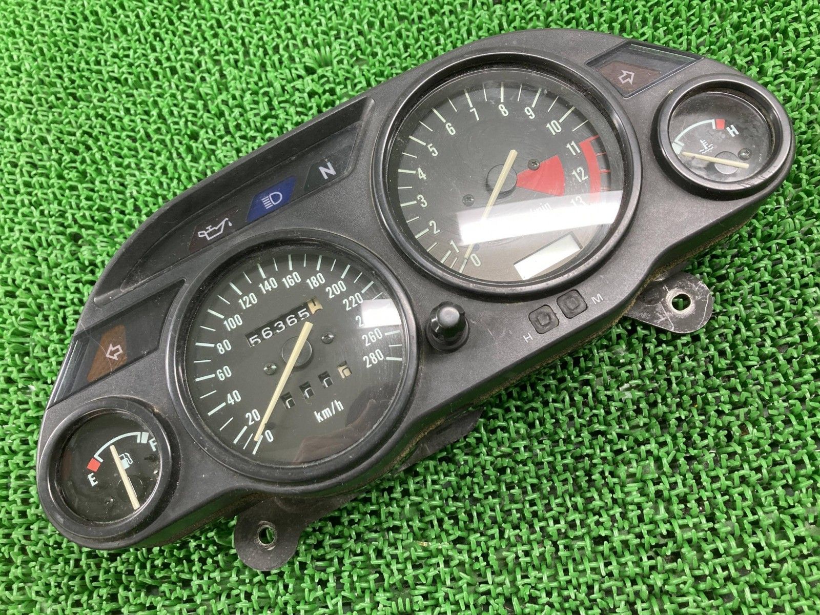 GPZ1100 メーター 0320-002/0320-001 カワサキ 純正 中古 バイク 部品