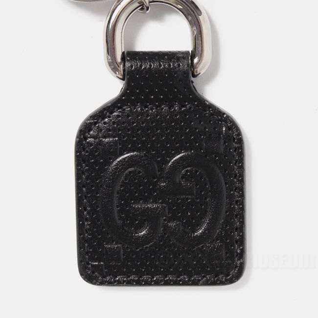 新品未使用】 GUCCI グッチ キーホルダー GG embossed keychain GG