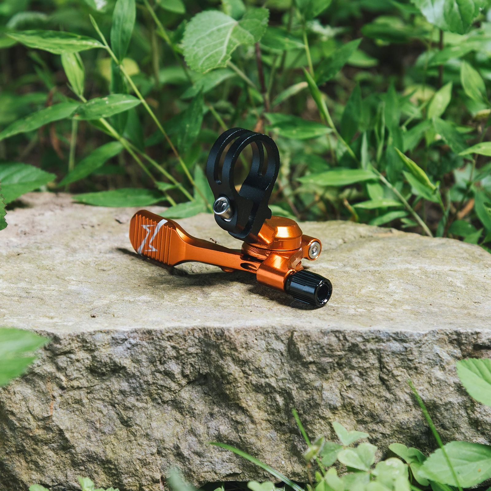 Funn ファン アップダウン UpDown ドロッパー用リモートレバー 4方向に取り付けができます CNC加工 使いやすい作動 軽量 丈夫 耐久 自転車 マウンテンバイク に適用