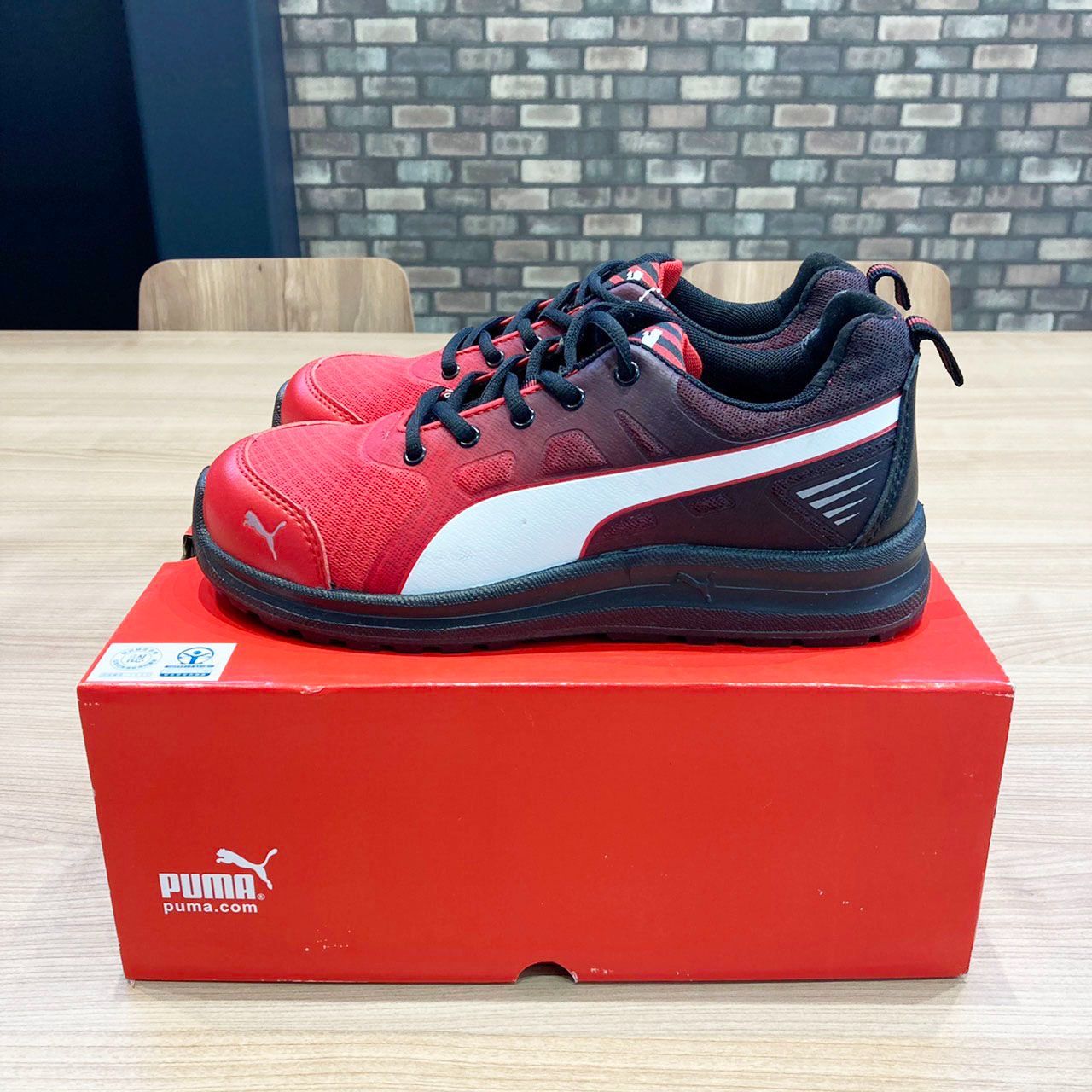 新品訳有】PUMA安全靴マラソンレッドロー m-64.336.0 62 - メルカリ