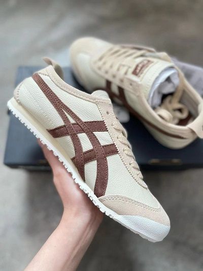 新品未使用Onitsuka Tigerオニツカタイガー MEXICO 66 スニーカー