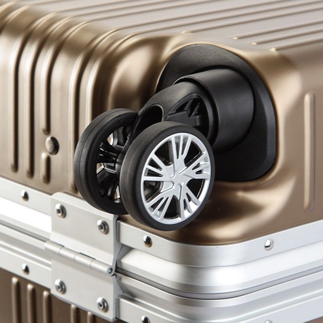 【爆安通販】 メーカー タケオキクチ スーツケース 機内持ち込み LCC対応 SS 32L コインロッカー 軽量 フレームタイプ TAKEO KIKUCHI DAJ001