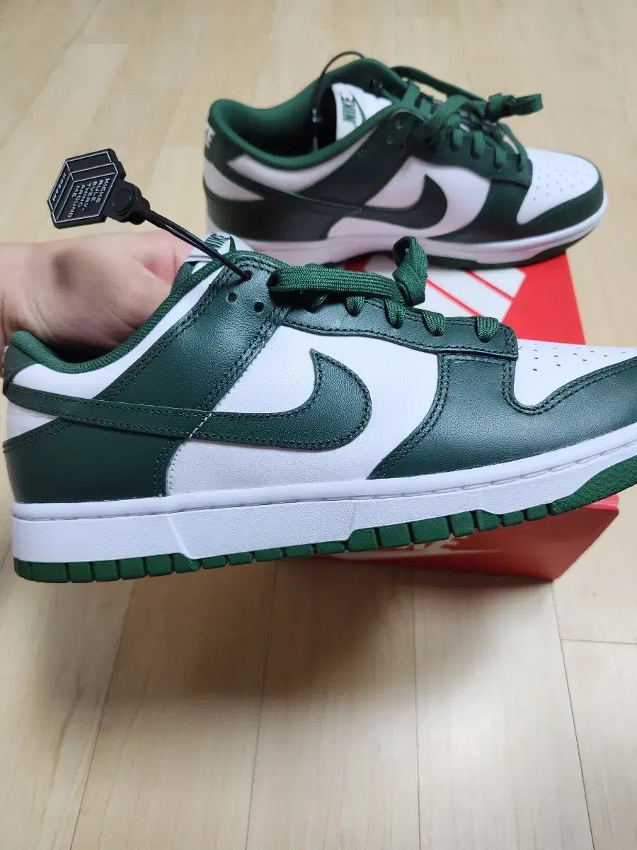ダンクロー バーシティグリーン 270mm 新品