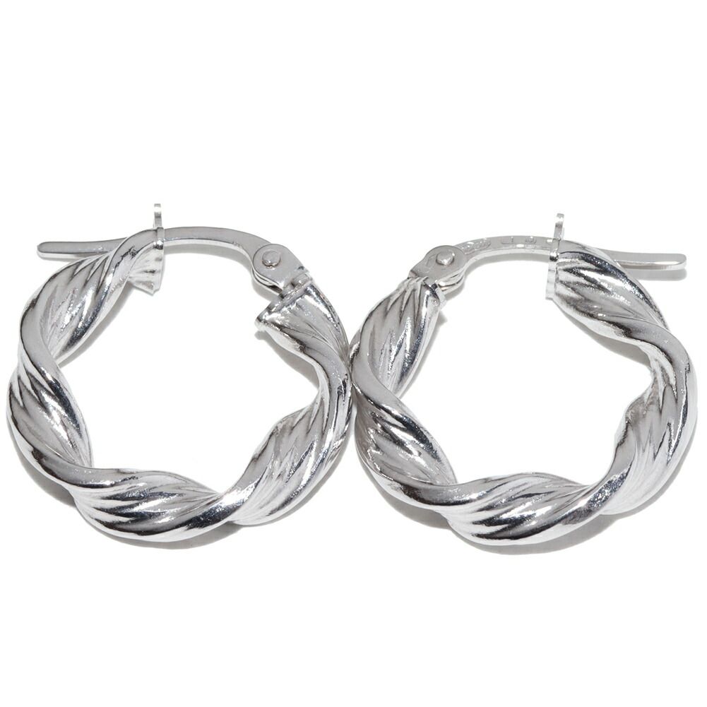 ウノアエレ ピアス K18WG フープピアス - メルカリ