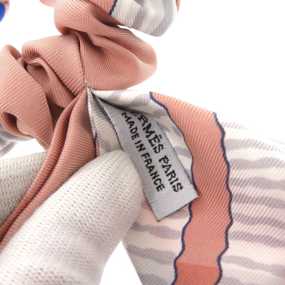 美品 エルメス シュシュ ベッラ ベラ シルク マルチカラー 0142 美品 エルメス シュシュ ベッラ ベラ シルク マルチカラー 0142
