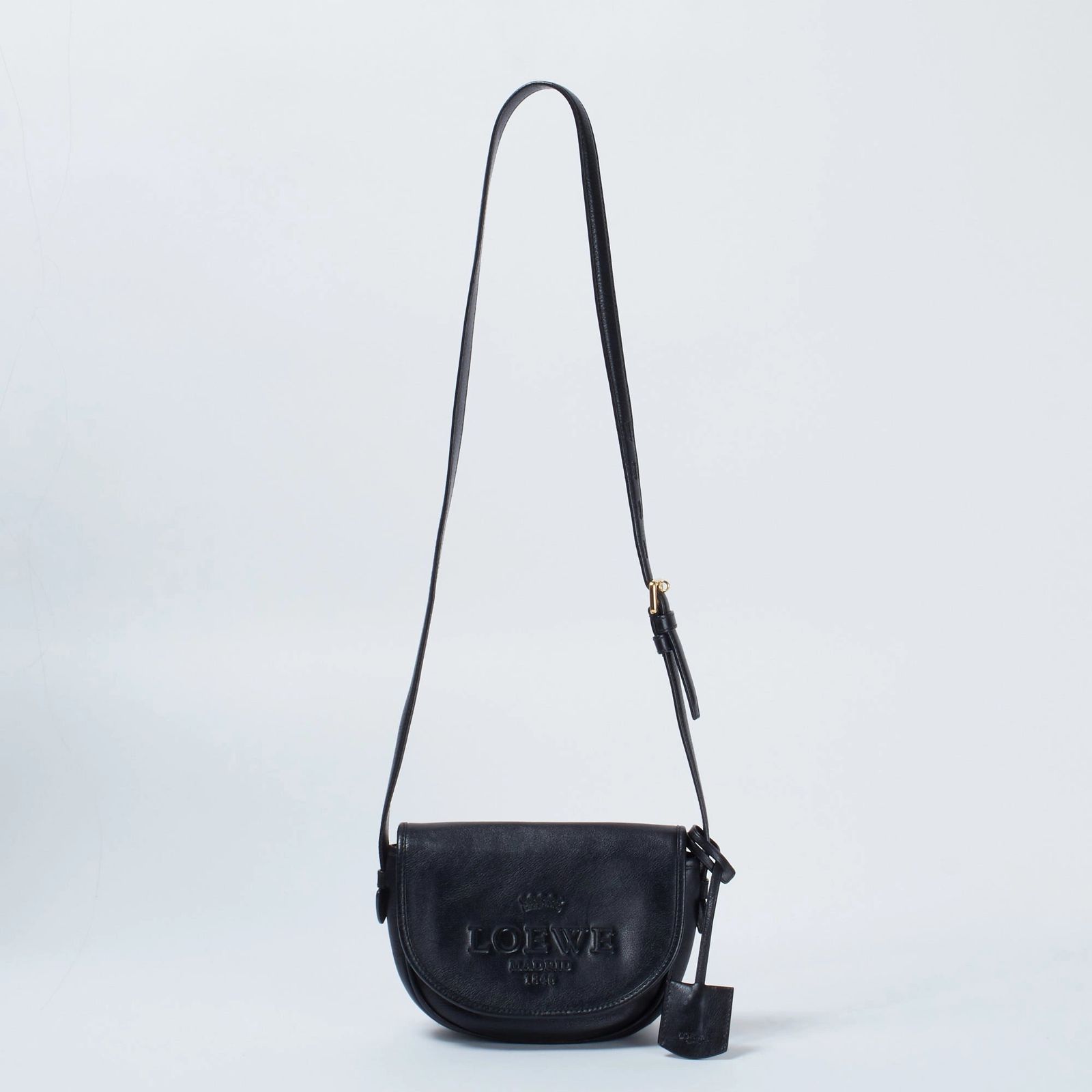 ロエベ ヘリテージ ショルダーバッグ LOEWE ロエベ ヘリテージ レザー ショルダーバッグ ブラウン