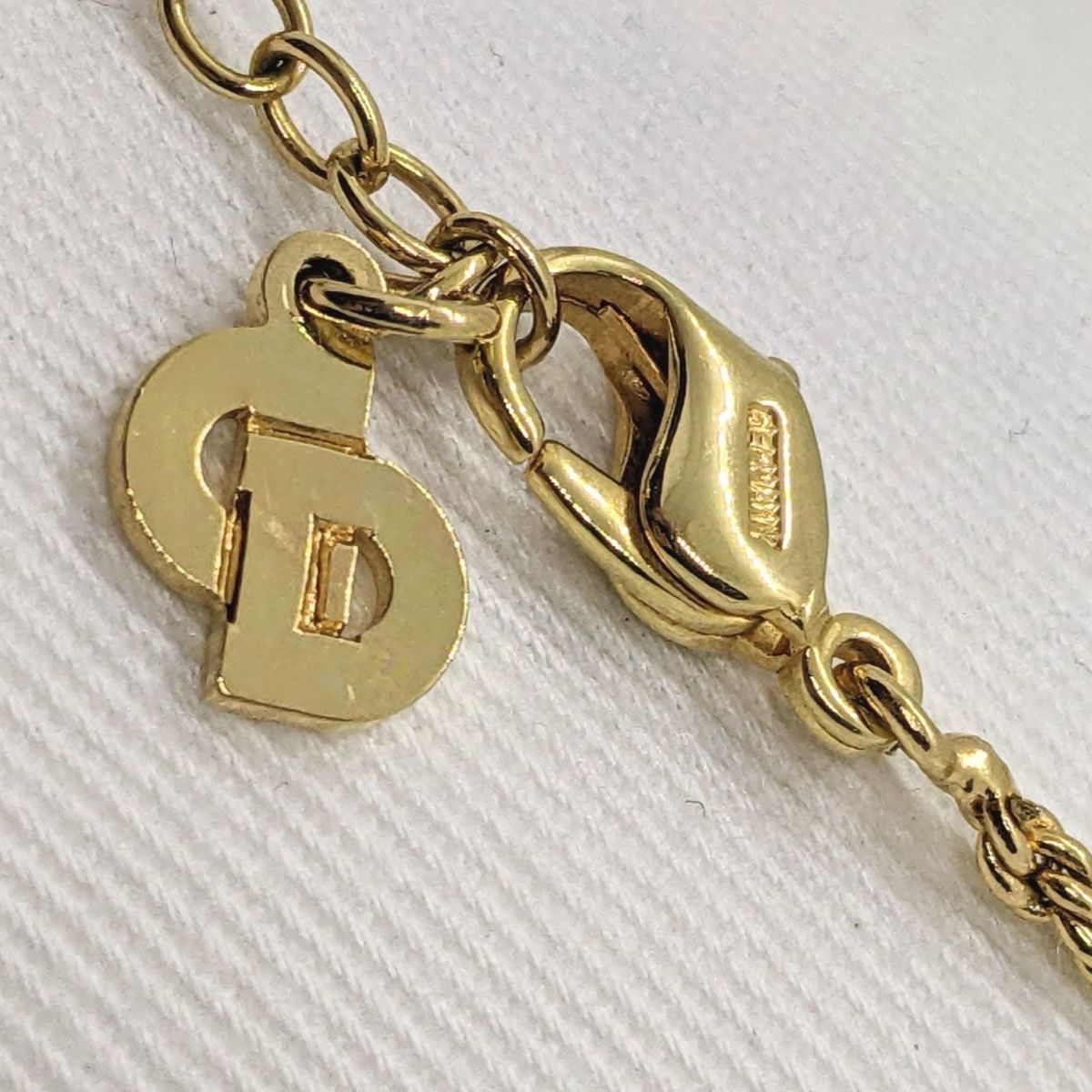 Christian Dior ディオール 香水 ボトル ゴールド ネックレス - メルカリ