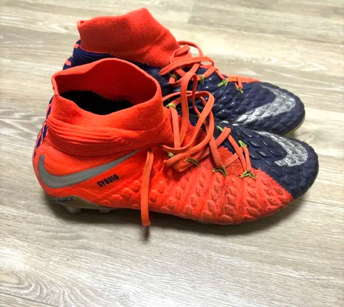 NIKE ナイキ ハイパーヴェノム ファントム Ⅲ FG（ネイビー