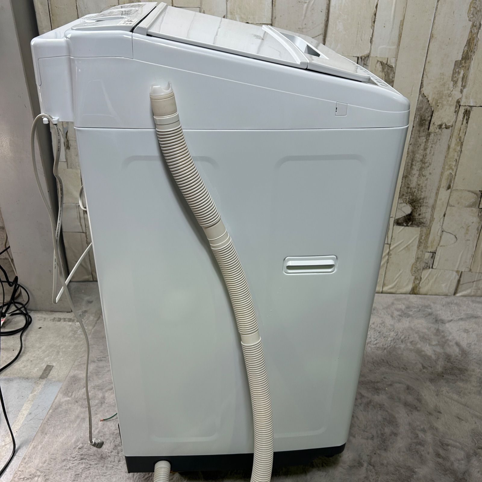 HITACHI 日立