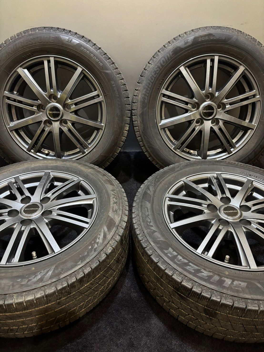 205|60R16 BRIDGESTONE|VRX3 22年製 BALMINUM 16インチ 6.5J 39 114.3 5H スタッドレス 4本 90 ノア ヴォクシー 南3-J204
