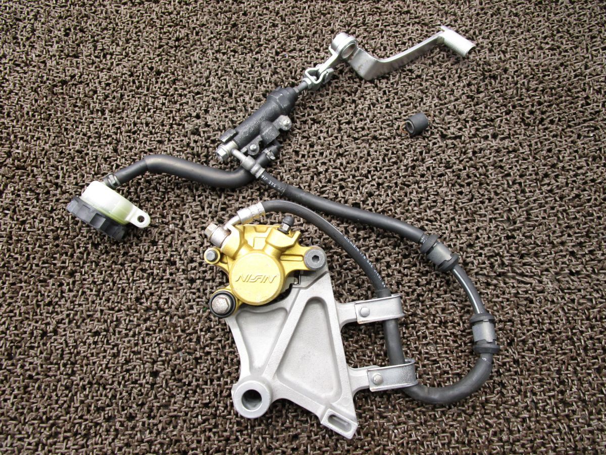 CB400SF リアキャリパー マスター ブレーキペダル ▲A2162 NC39 ホンダ NC23E キャブ車 VTEC SPEC3