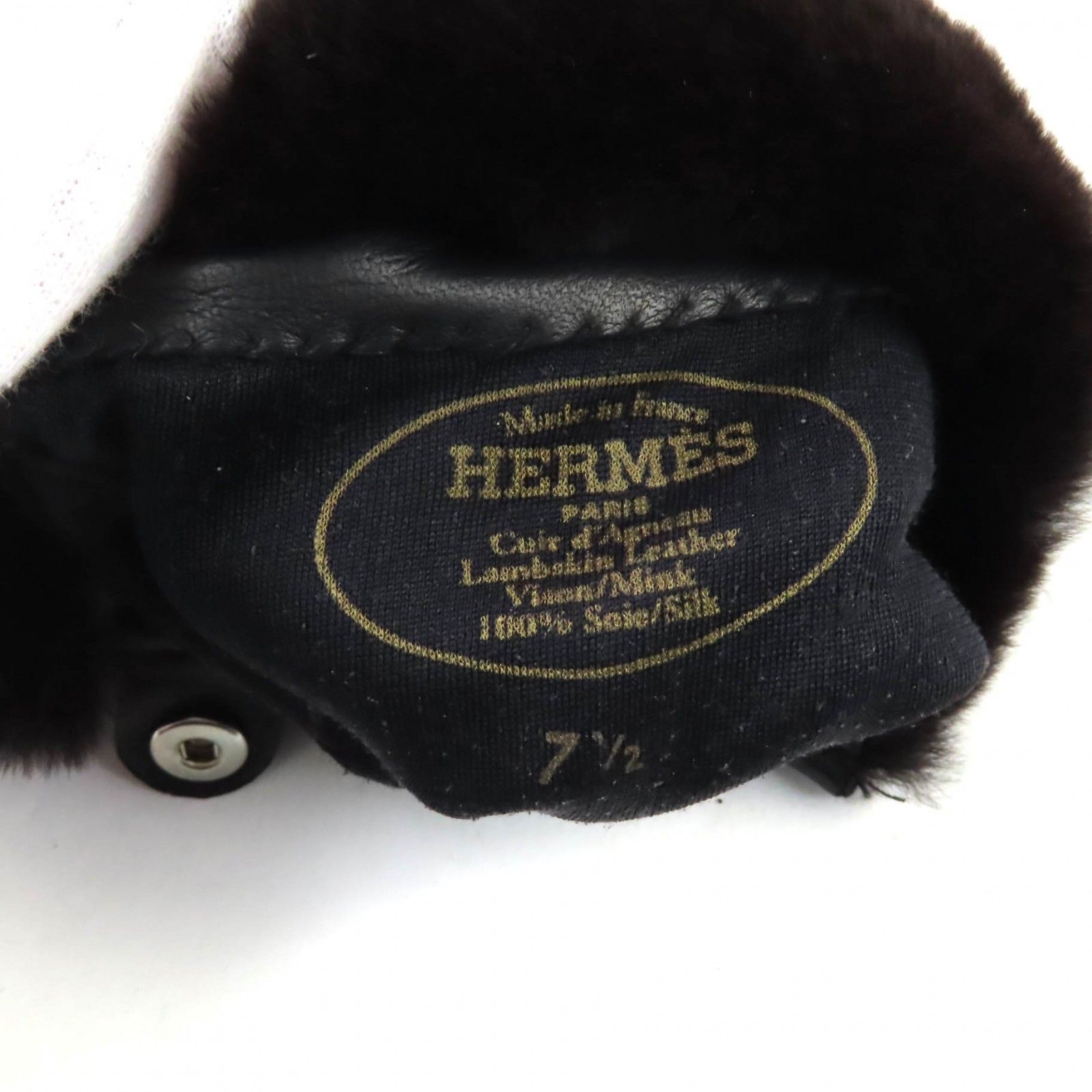 カデナ付デザイン