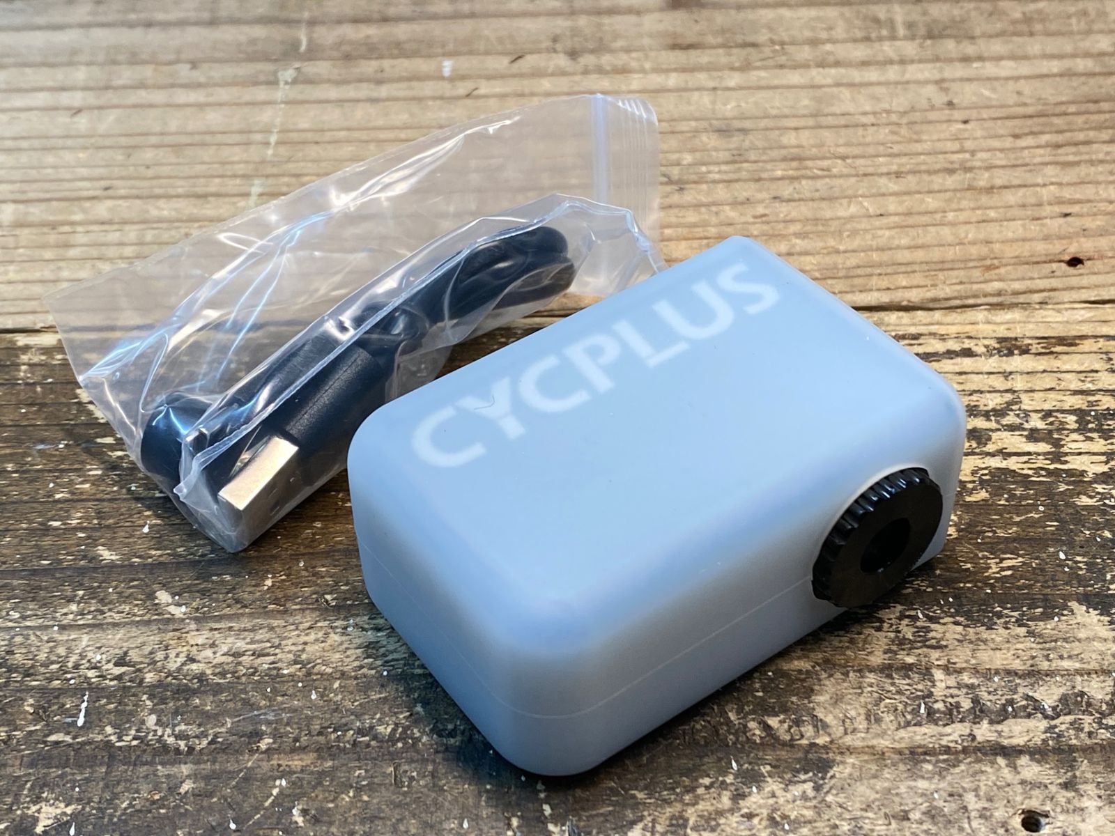 IX648 CYCPLUS AS2 電動ポンプ 空気入れ 動作 済