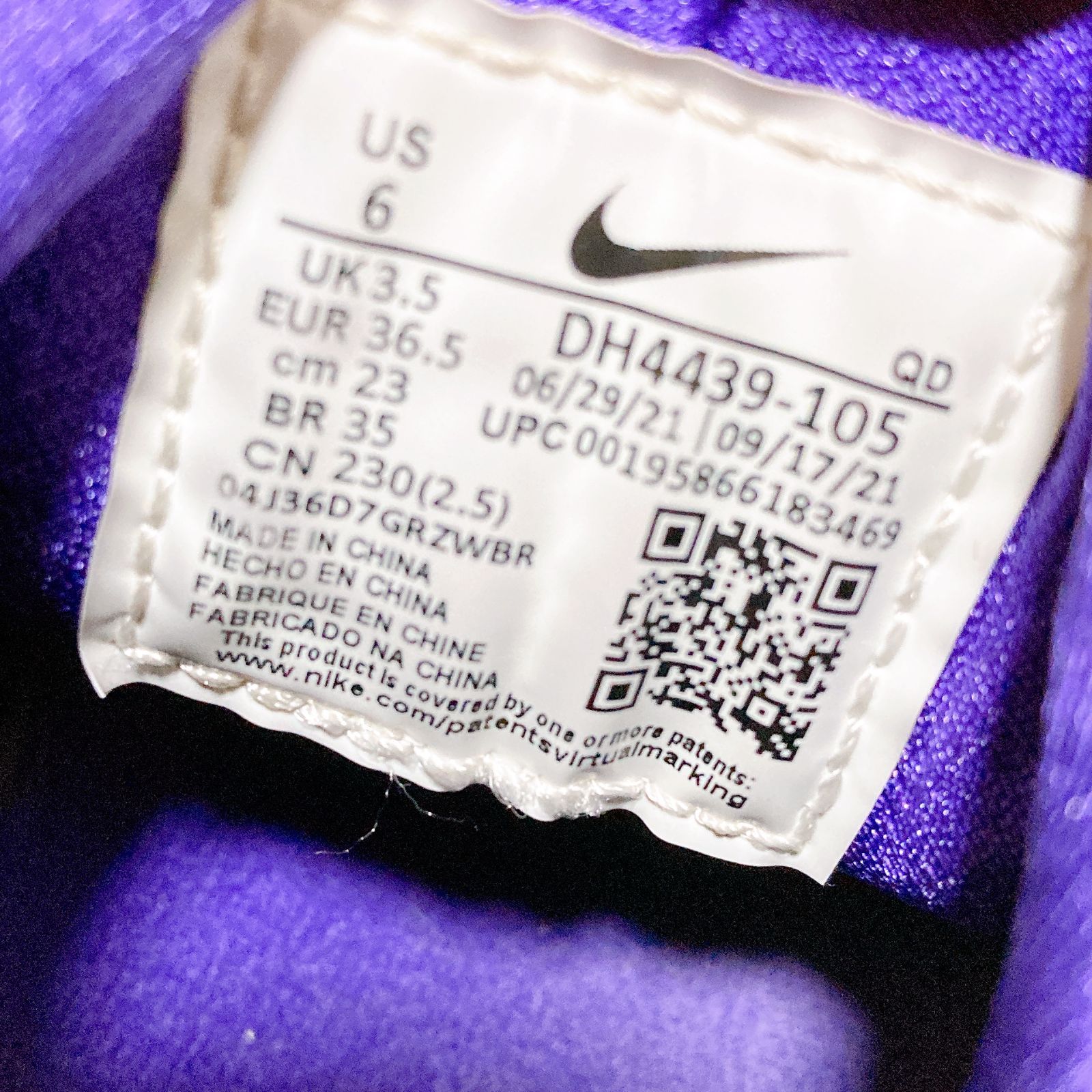 定価 ¥15,400 NIKE W AIR HUARACHE 白/紫 23センチ