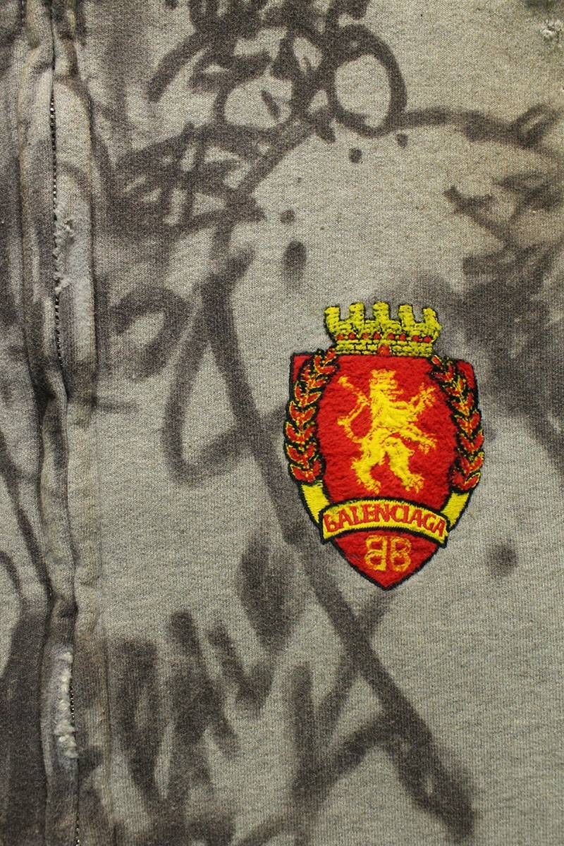 バレンシアガ 23SS 744457 TOVA8 グラフィックペイント
