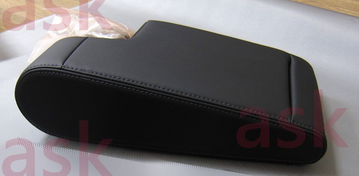 オデッセイ ハイブリッド E HEV RC4用 フロントシート アームレスト のみ NH900L ニュートラルブラック HONDA ODYSSEY Armrest ホンダ 純正部品