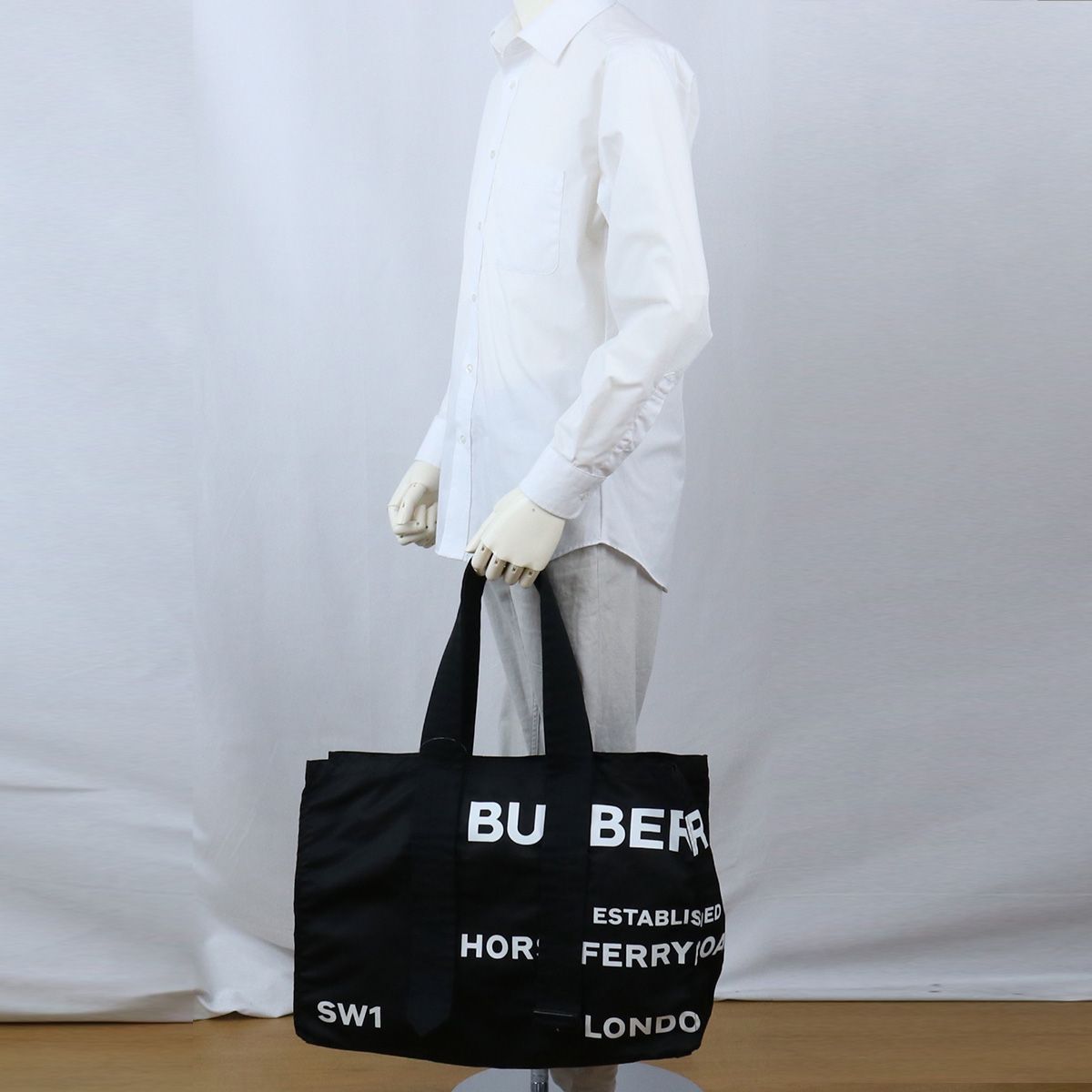関税負担なしBurberry バーバリー ロゴプリント ナイロン トート 関税負担なしBurberry バーバリー ロゴプリント ナイロン トート