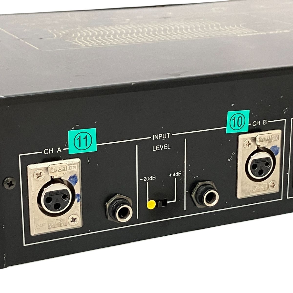 Q2031A グラフィックイコライザー