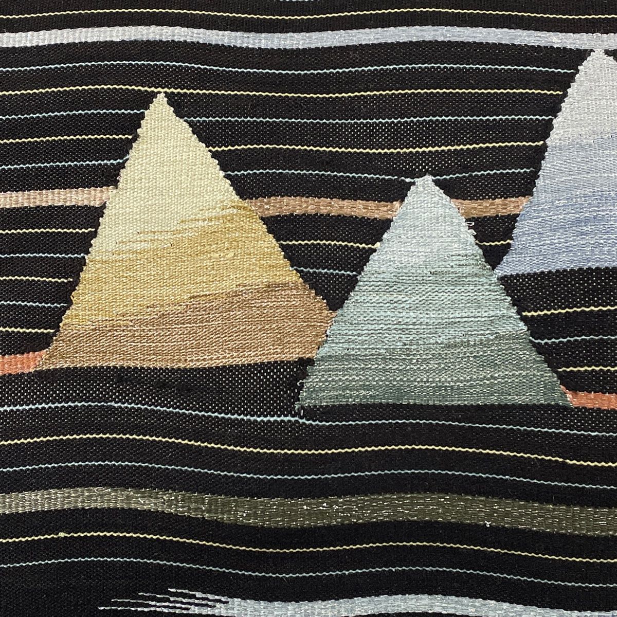 O0845 美品 逸品 織の宝石 ダイヤモンドカット 佐波理綴 正絹
