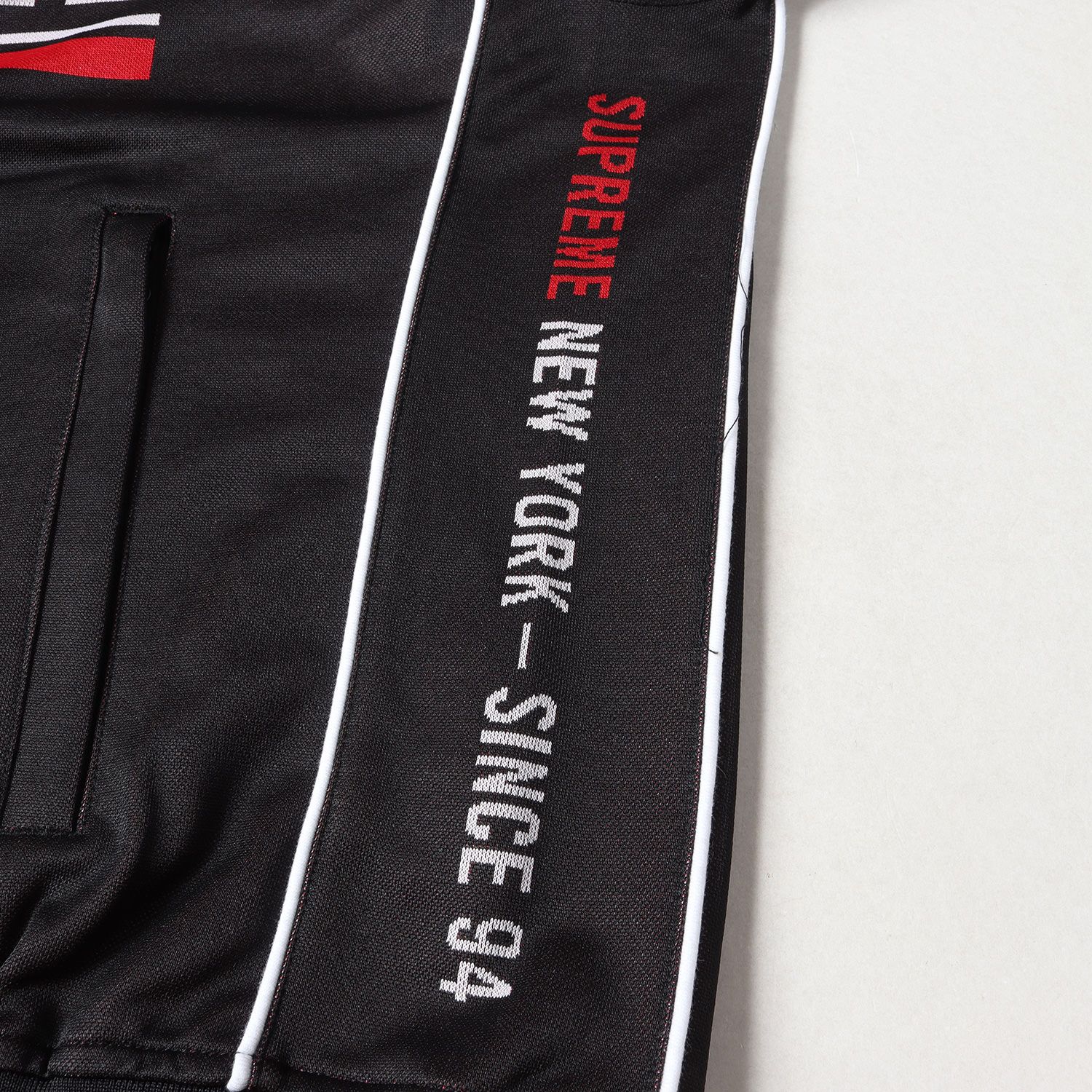 美品 Supreme シュプリーム 22AW ブラック L ジャガード ロゴ