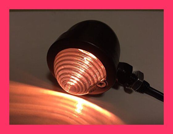 【スタッフおすすめ！】J-base 砲弾 ウインカー ２個セット 汎用 １２V カスタム ハーレー ボバー ミニモト (ブラックボディ, ブラックレンズ)