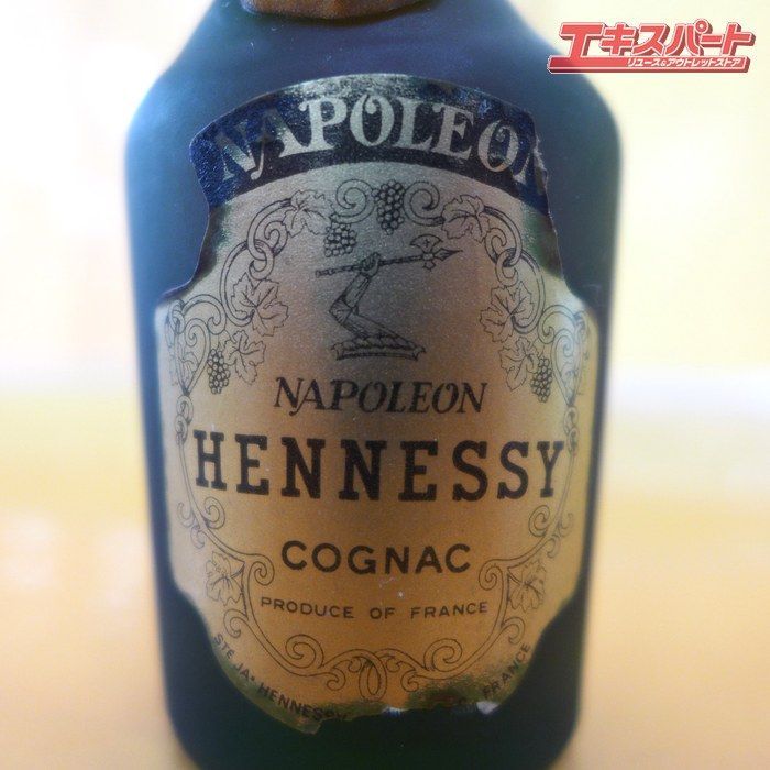 R7 Hennessy NAPOLEON 未開封 箱あり 未開栓 700ml Hennessy ヘネシー ナポレオン コニャック 箱入り