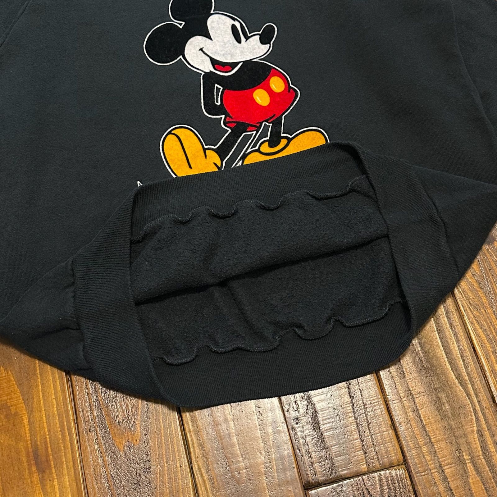 80年代 USA製 Disney ディズニー ミッキーマウス スウェット キャラクター ブラック(メンズ XL)中古 古着 V8857 80s Disney ディズニー ミッキーマウス USA製 スウェット ブラック