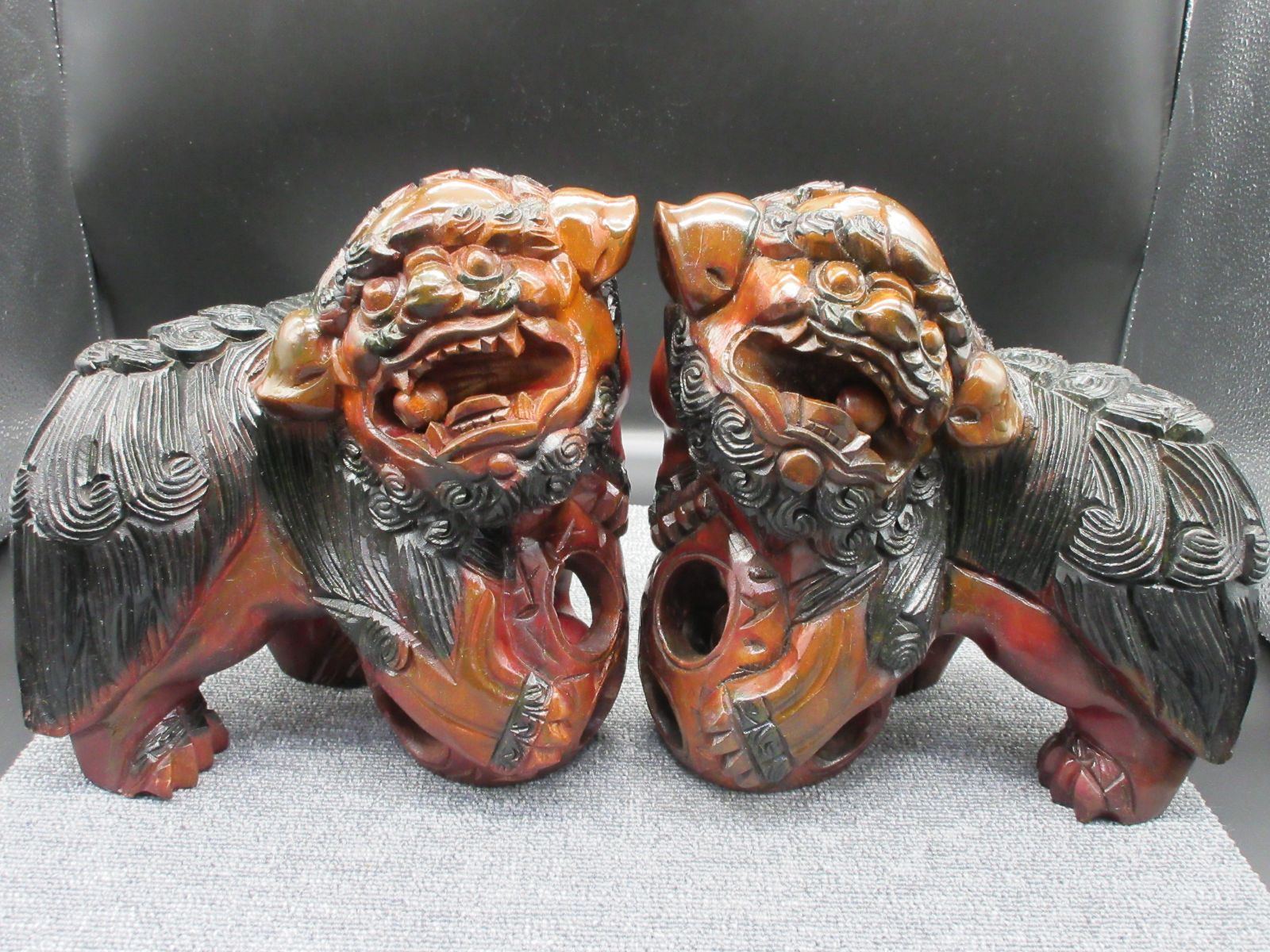 木彫 玉乗り 駒 獅子 狛犬 シーサー (大) 開運 縁起物 置物
