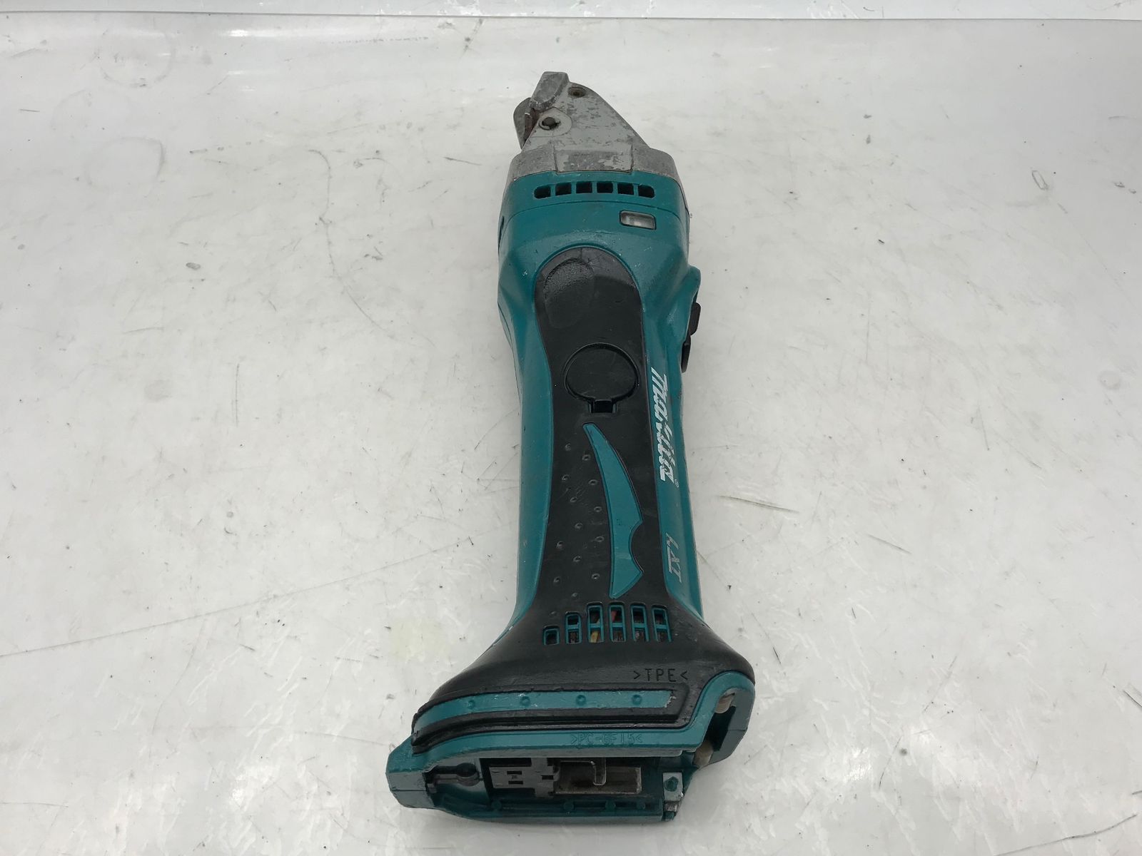 品 Makita マキタ 18v充電式ストレートシャー JS161DZ ITBW3IGAJUF4 エコツール小牧ｲﾝﾀｰ店 M02