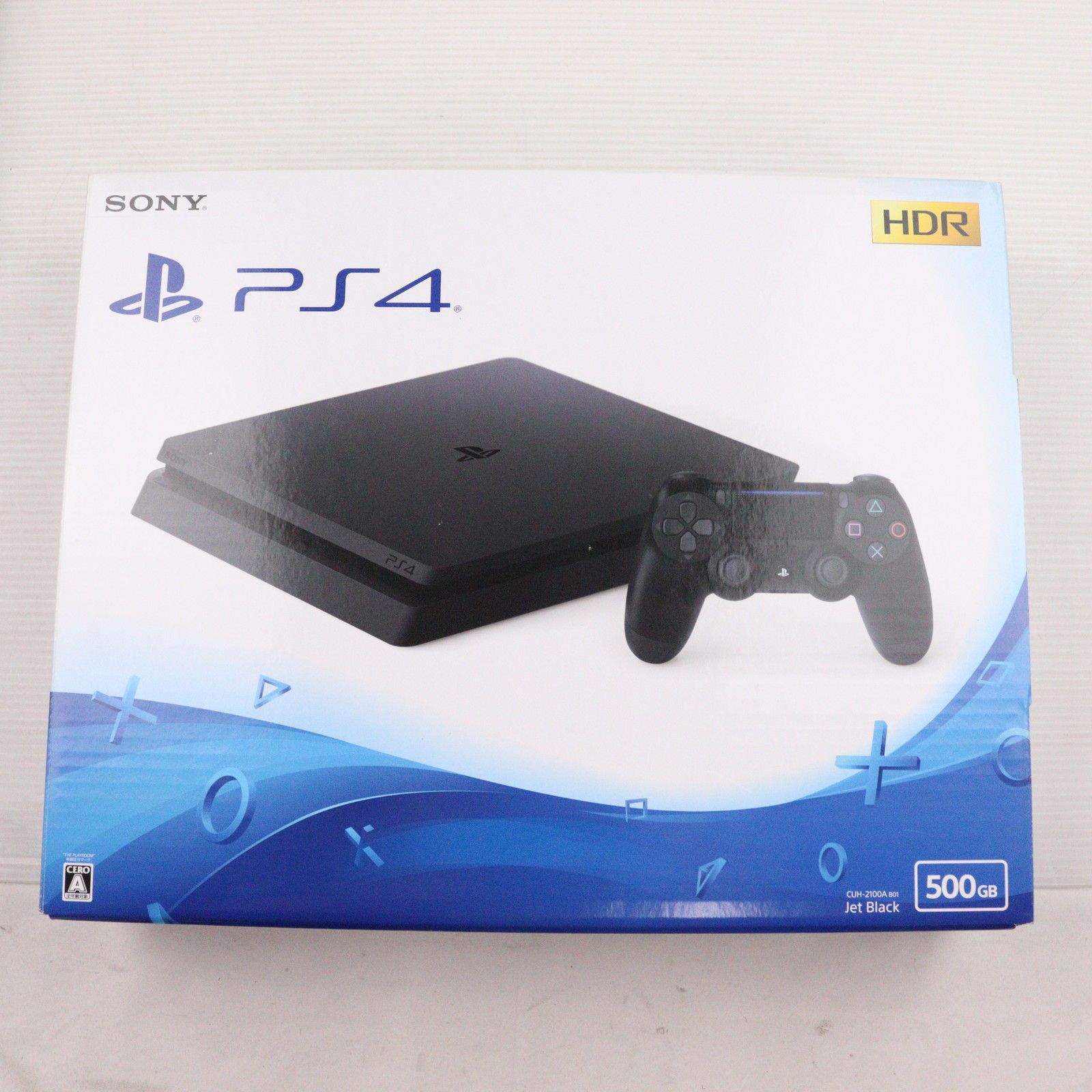 PlayStation®4 ジェット・ブラック 500GB CUH-2100A… ソニーPS4 ジェット・ブラック 500GB 新登場！小型化
